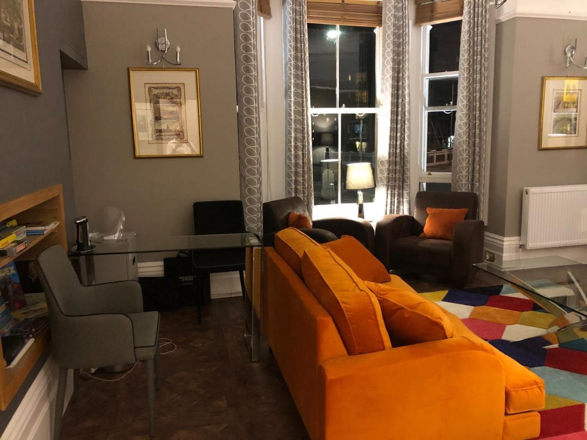 Bed and Breakfast The Mowbray AEGON International Esterno foto