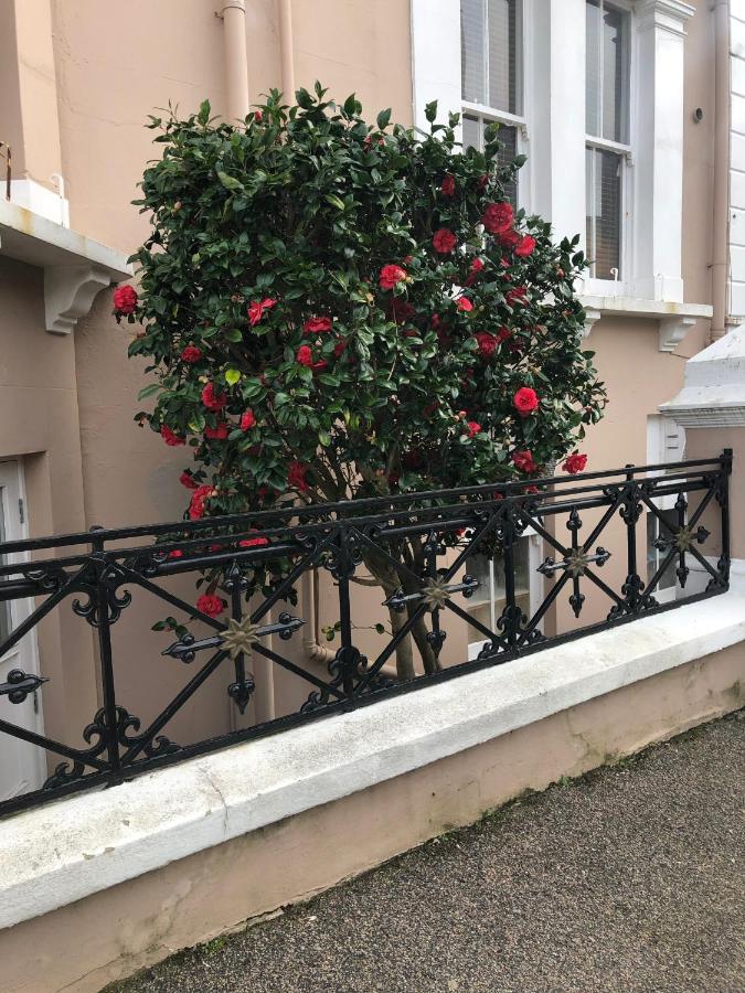 Bed and Breakfast The Mowbray AEGON International Esterno foto